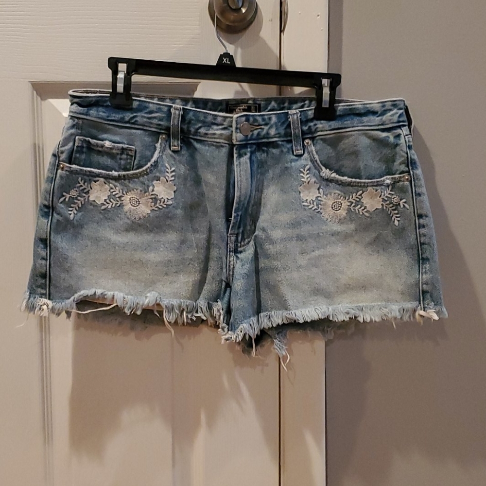 Abercrombie jean shorts